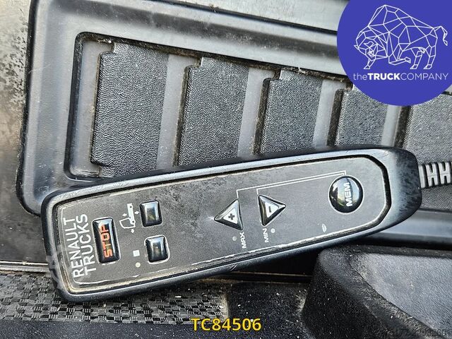  Renault T 520
