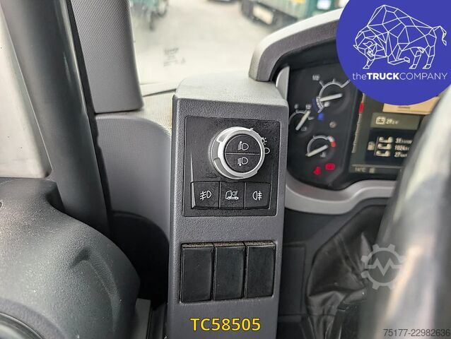  Renault T 520