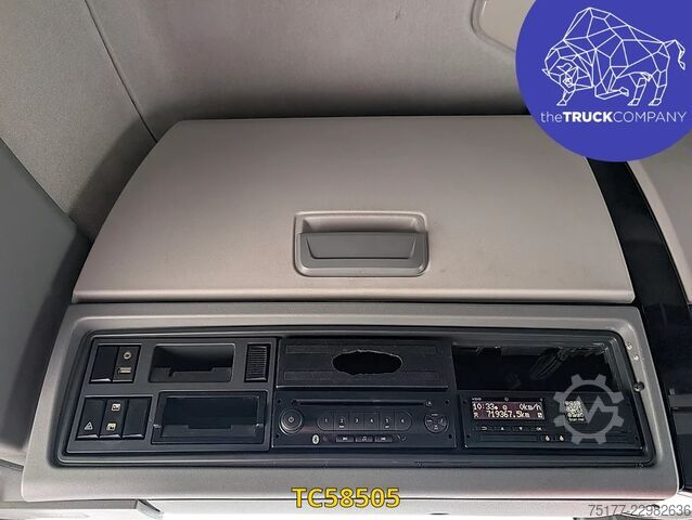  Renault T 520