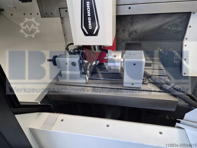 Centro de mecanizado vertical DMG MORI M1Pro mit 4ter Achse