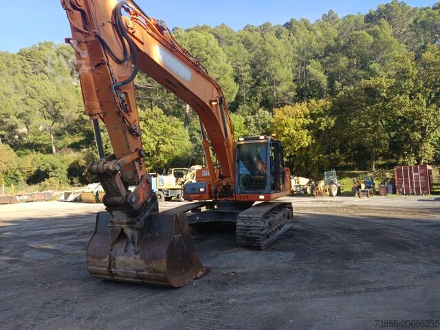 Excavadora sobre orugas Doosan DX300LC