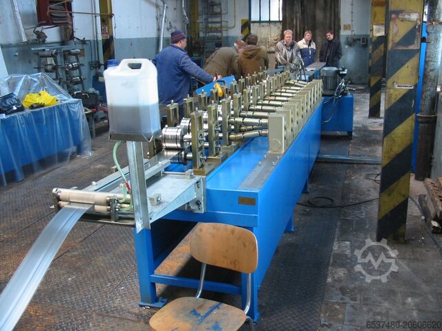 Prófílalína PL215-35-11/AF Koutecky a syn Profilovací linka PL215-35-11/AF