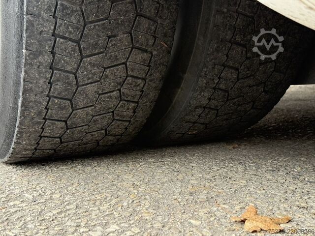 Flaklastbil med kapell MERCEDES-BENZ Actros 1842 Fg L/nR Retarder AHK ACC Mega Jumbo