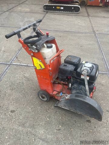 Used floor saw Husqvarna FS400LV HUSQVARNA FS400LV