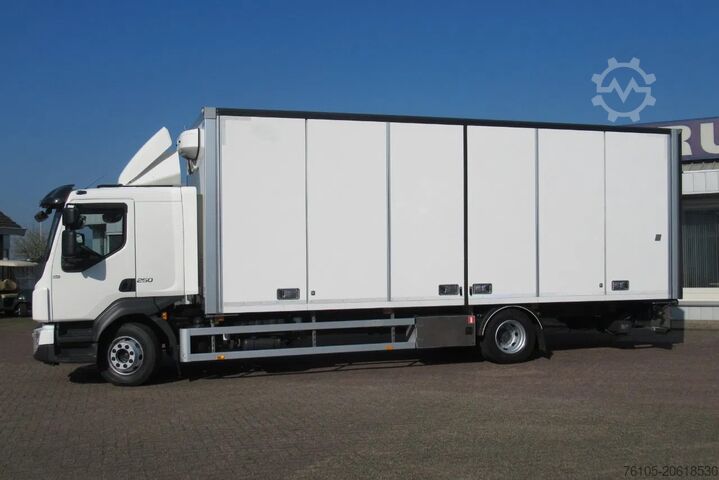 Kofer Volvo FL 250 Bakwagen + 6 deuren + Laadklep 2000 kg