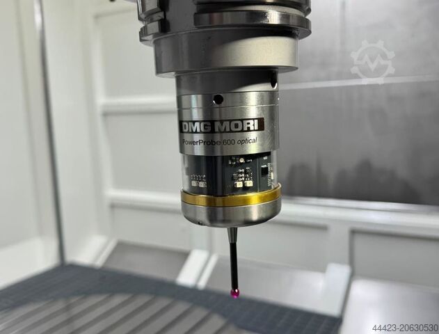 5-Achs Bearbeitungszentrum DMG MORI DMU 210 P µ-Precision