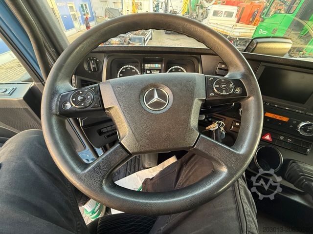 Concrete pump truck MERCEDES-BENZ AROCS 3251 8x4 Putzmeister BSF 46-5.16 HLS