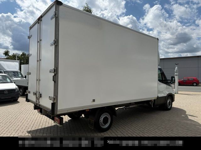 Кутиевиден ван IVECO Daily 35s14 Möbel Maxi 4,29 l / 2,43 h Motor NEU