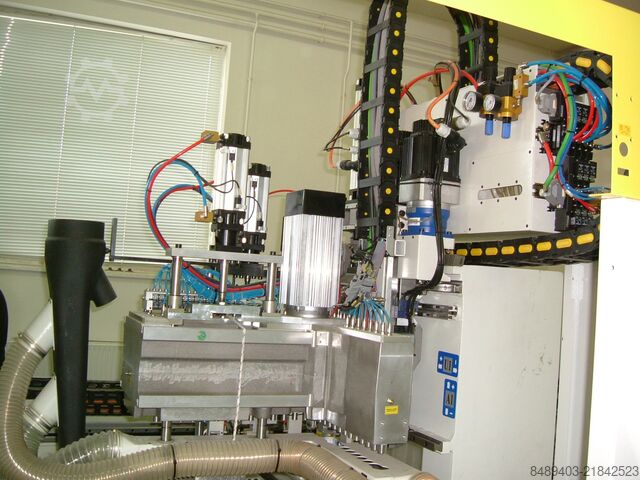 מרכז עיבוד SCM Morbidelli UNIX NS