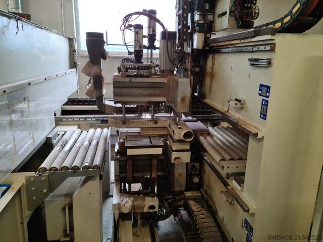 מרכז עיבוד SCM Morbidelli UNIX NS