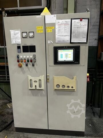 Schacht-Anlass- und Glühofen Indutherm 