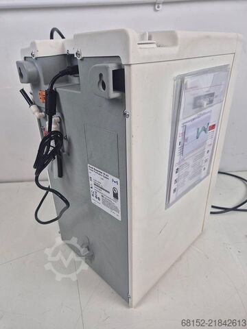  Millipore Elix Essential 10 UV