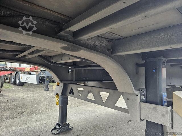  HUMBAUR HSA 2006 | SAF DISC |LIFT AXLE | GALVANISED STE...