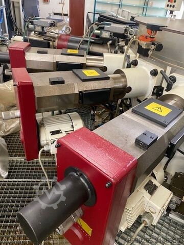 Transfer machine Pfiffner HYDROMAT HB32-574