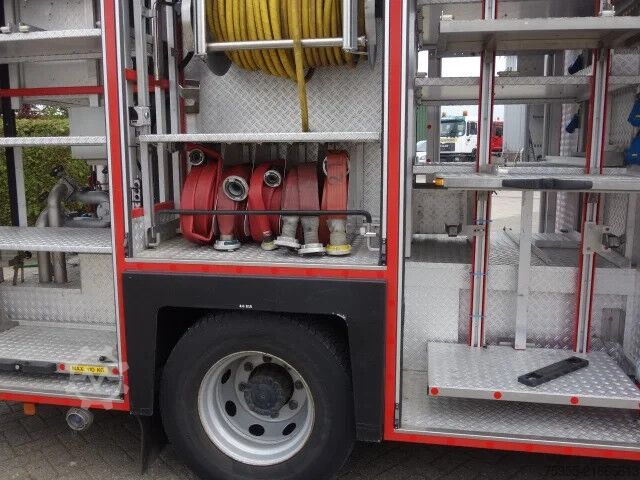 消防车 MAN L79 14-250