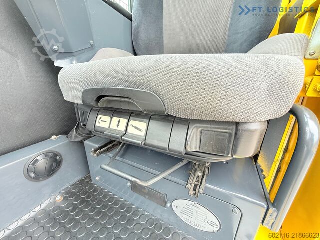 サイドローダーフォークリフト Combilift C6000FSL / DUPLEX 4100 / FREE-LIFT