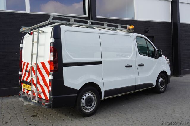Renault Trafic 2.0 Blue dCi 130PK - Airco - Navi - Cruise - €16.900,- Excl. Renault Trafic 2.0 Blue dCi 130PK - Airco - Navi - Crui...