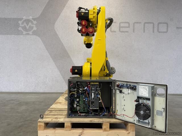  FANUC R-2000iC/210R