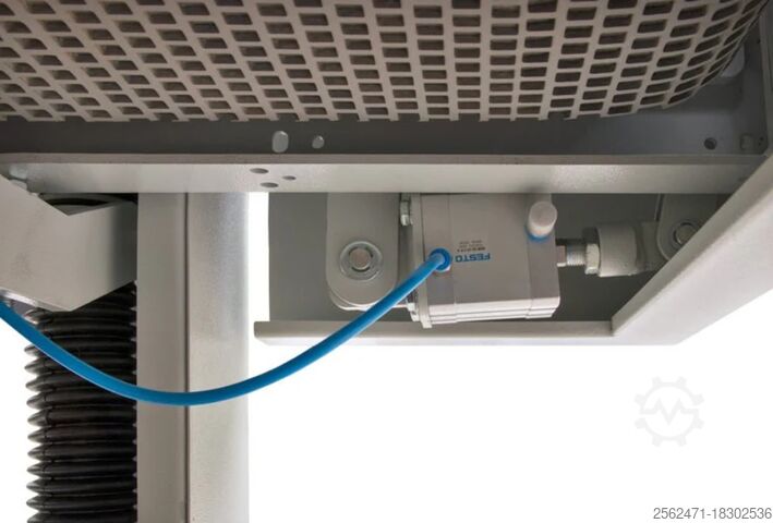 Mesin demonstrasi SPB3-950C sander tali pinggang lebar Holzprofi SPB3-950C