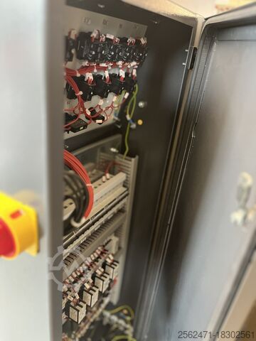 Démonstrateur de la raboteuse quatre faces Compact VS20 N1 Holzprofi 7-VS20-N1