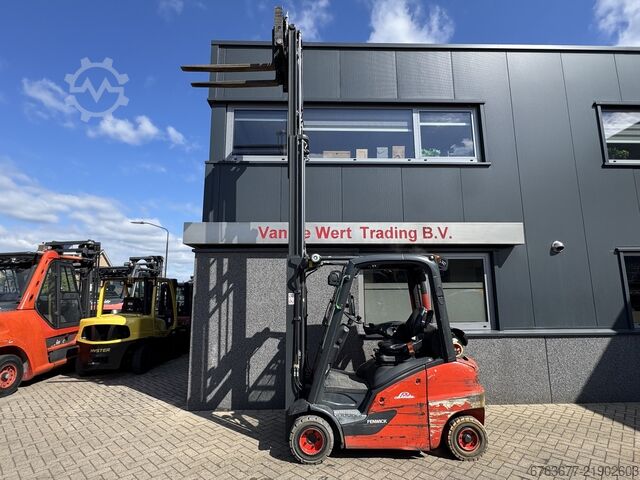  LINDE H20T-01 Triplo 460 Freelift / Sideshift / Vorkversteller LPG 2016