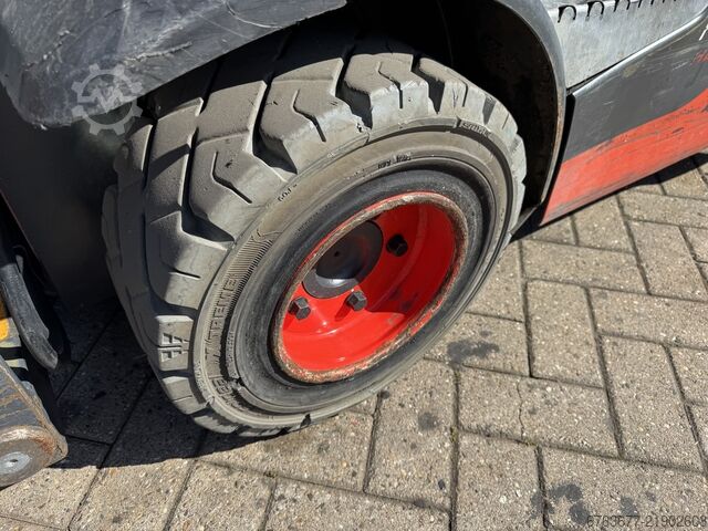  LINDE H20T-01 Triplo 460 Freelift / Sideshift / Vorkversteller LPG 2016