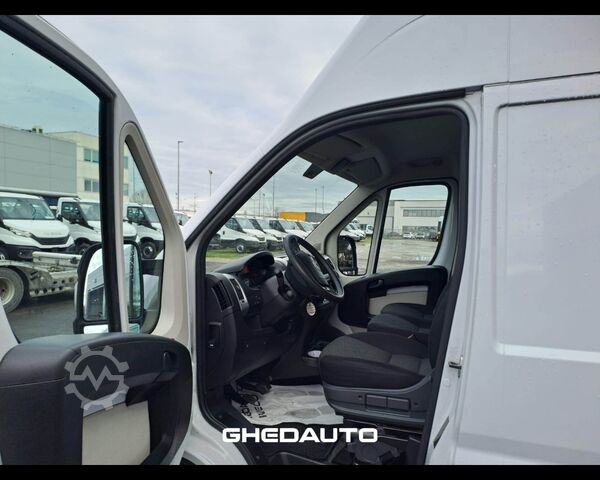 Kleinbus FIAT DUCATO PASSO LUNGO METANO