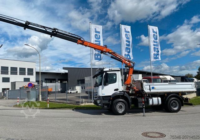 Camión para usos especiales MERCEDES-BENZ 1835 Kipper/Meiller/Atlas 135/Funk/74 tkm/Top