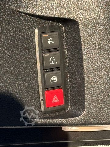 Unit traktor standard MAN Individual Lion TGX 18.640 LL Voll-Ausstattung