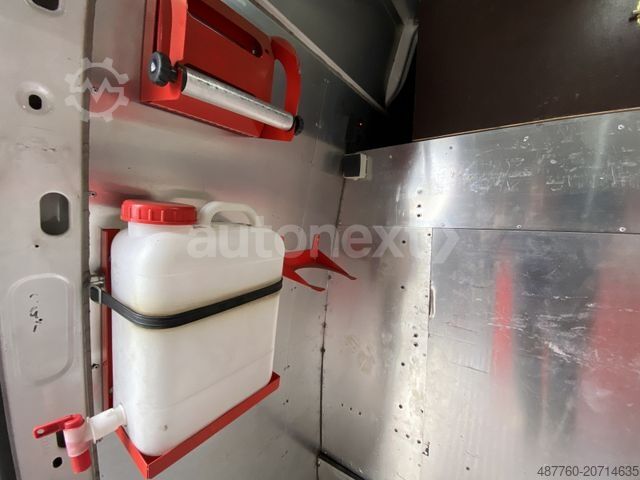 Vakuumska cisterna IVECO Daily L4H3 3,0 Aut. *Kanal HD-Spüler* F&F