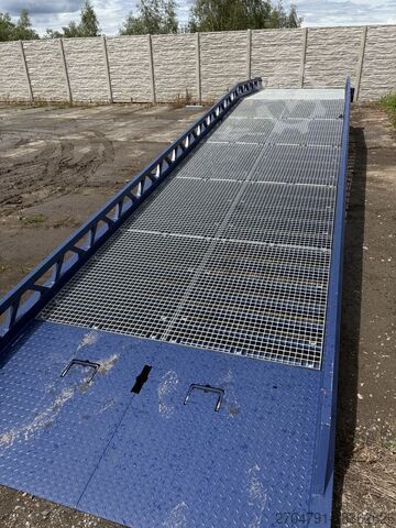 Mobiele laadbruggen, laadperronbrug Mobile ramp, loading ramp, dock ramp 8 tons
