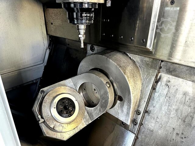 Vertical machining centers + robot Mikron HSM 600 U + 400 U + Roboter