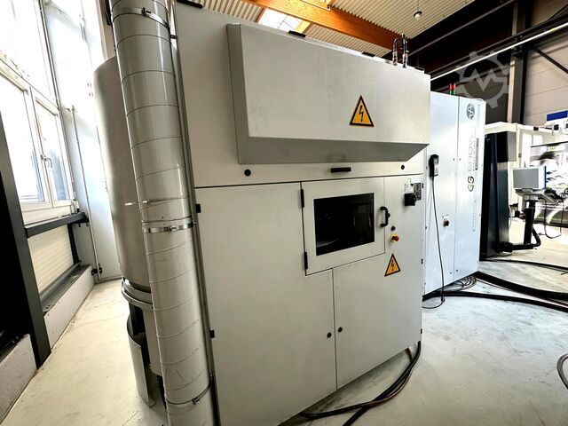 Vertical machining centers + robot Mikron HSM 600 U + 400 U + Roboter