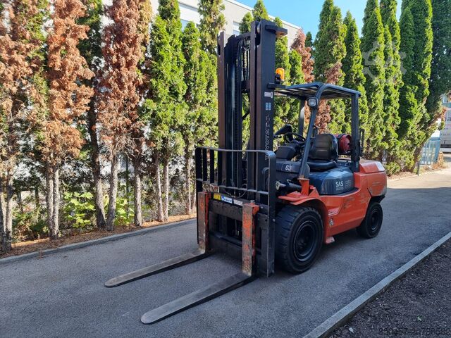 Viličari na LPG pogon Toyota 02-7FGA50