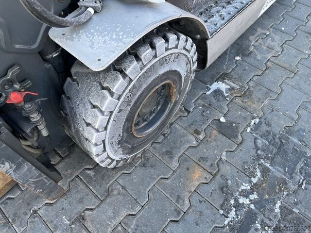 LPG 지게차 Still RX70-25T