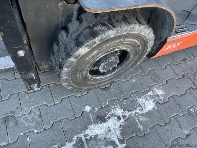 LPG 지게차 Toyota 8FGF25