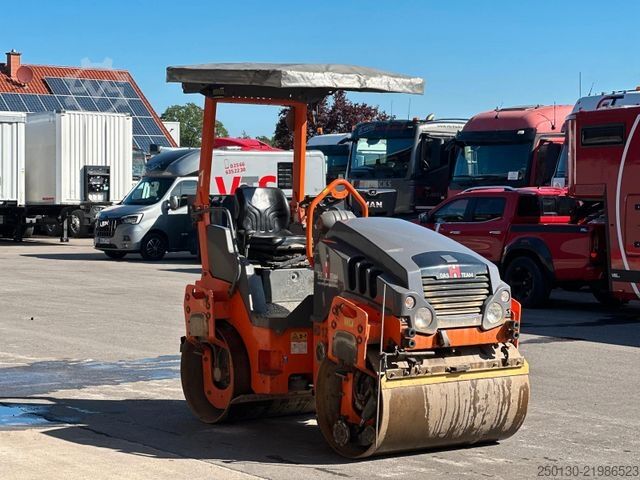 Валяк с един барабан HAMM HD12 VV Tandemwalze