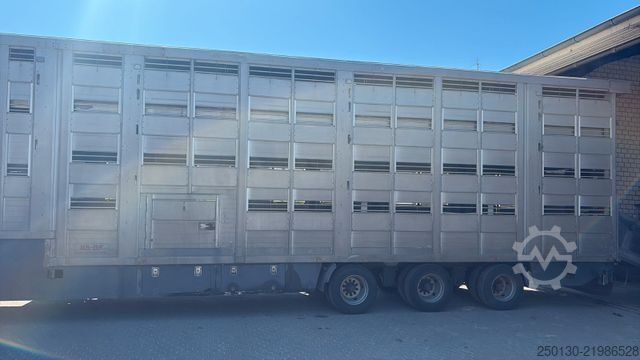 Полуприкачна за превоз на животни KA-BA Ka-Ba 4.Stock Aggregat Hubdach Tränke Liftachse