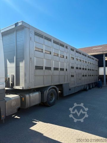 Полуприкачна за превоз на животни KA-BA Ka-Ba 4.Stock Aggregat Hubdach Tränke Liftachse