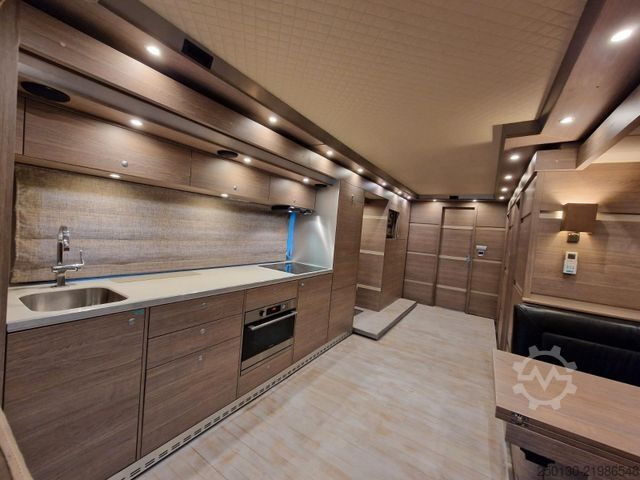 Каравана/кемпер  FL 290 STX BUFFL /Pop-Out WC KÜCHE TV LEDE
