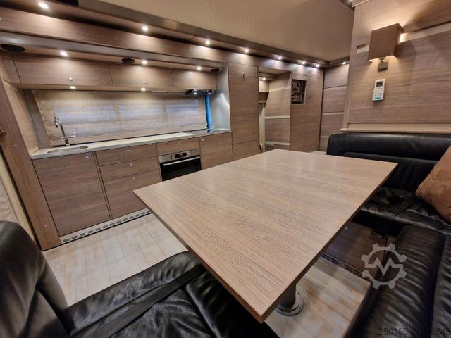 Каравана/кемпер  FL 290 STX BUFFL /Pop-Out WC KÜCHE TV LEDE