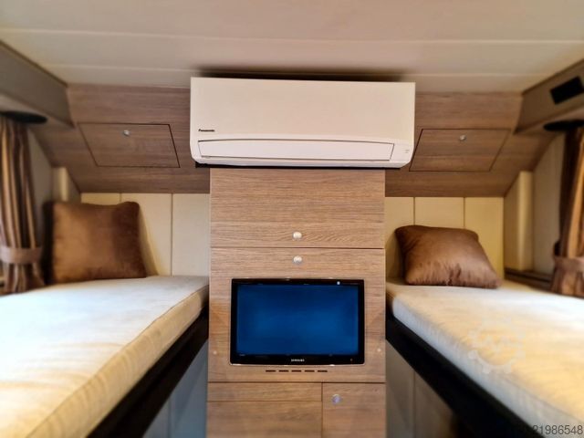 Каравана/кемпер  FL 290 STX BUFFL /Pop-Out WC KÜCHE TV LEDE