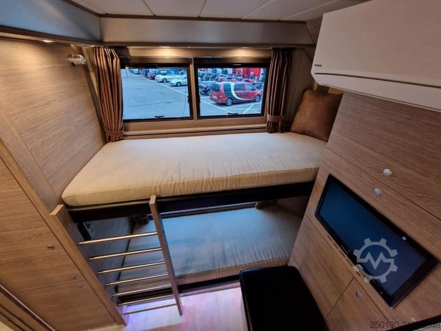 Каравана/кемпер  FL 290 STX BUFFL /Pop-Out WC KÜCHE TV LEDE