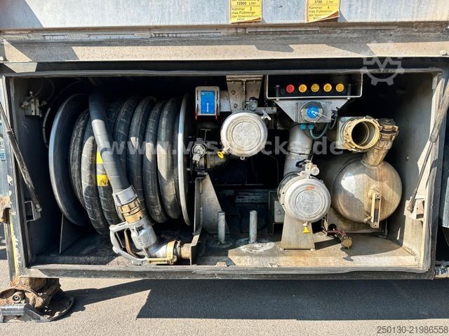 Полуремарке-цистерна  WILLIG 4 Kammern Tanker/Diesel/TRIDEC/SENING 33