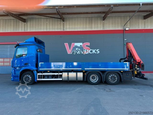 Камион с платформа MERCEDES-BENZ Actros 2551 6x2 LL/PALFINGER+ Ackermann AH/ Glas