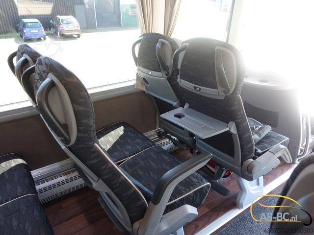 Туристически автобус MAN R07 Lion's Coach - 51 Sitze EURO 6