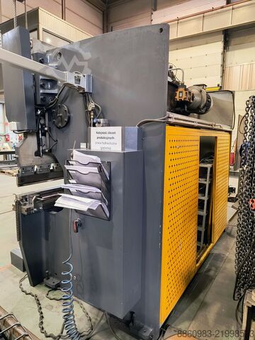 Prensa dobradeira 160T/3M MTP Polónia Metal Technics 3200/160 E200