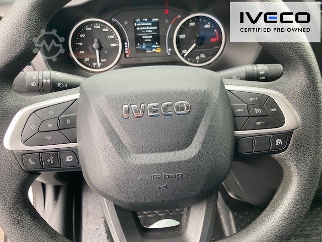 Fourgon tôlé IVECO Daily 70C18HA8/P Koffer/LBW - 3,2 to Nutzlast