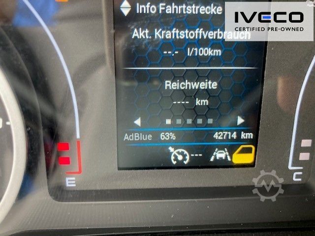 Furgoneta caja IVECO 70C18HA8/P - Koffer/LBW - wenig Km -