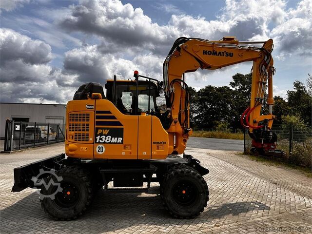 Komatsu PW138MR-11E0 Komatsu PW138MR-11E0